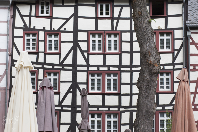 facades and umbrellas Monschau