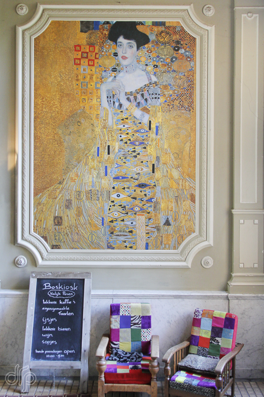 Huge reproduction of a Gustav Klimt painting in the corridor.
