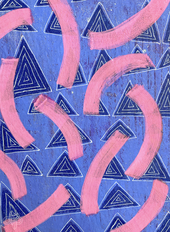 Gelli plate pattern with blue triangles